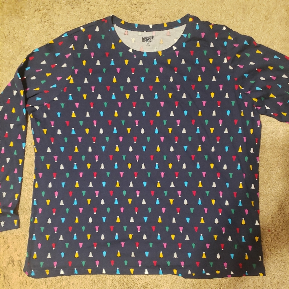 Lands' End Navy Long Sleeve Tee w Multicolor Holiday Tree Motif XL New